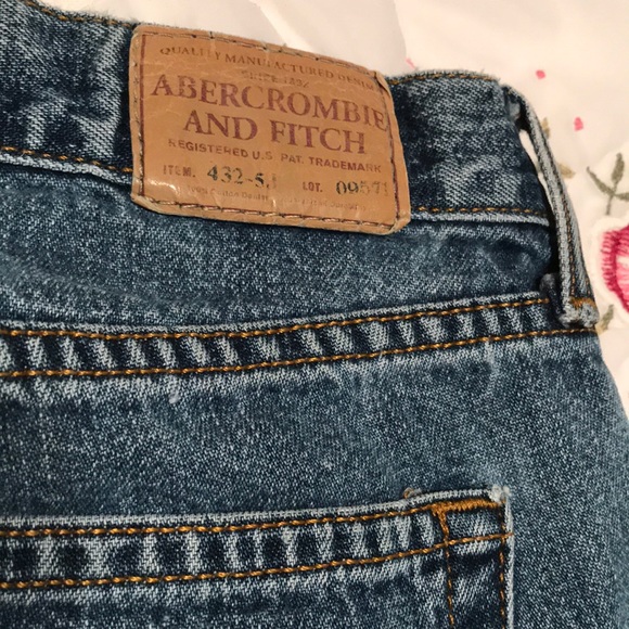 ❌SOLD❌ Abercrombie Flare Bottom Button-Fly Jeans - Picture 7 of 7